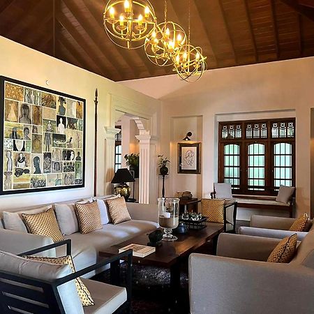 Taru Villas Kandy Bagian luar foto