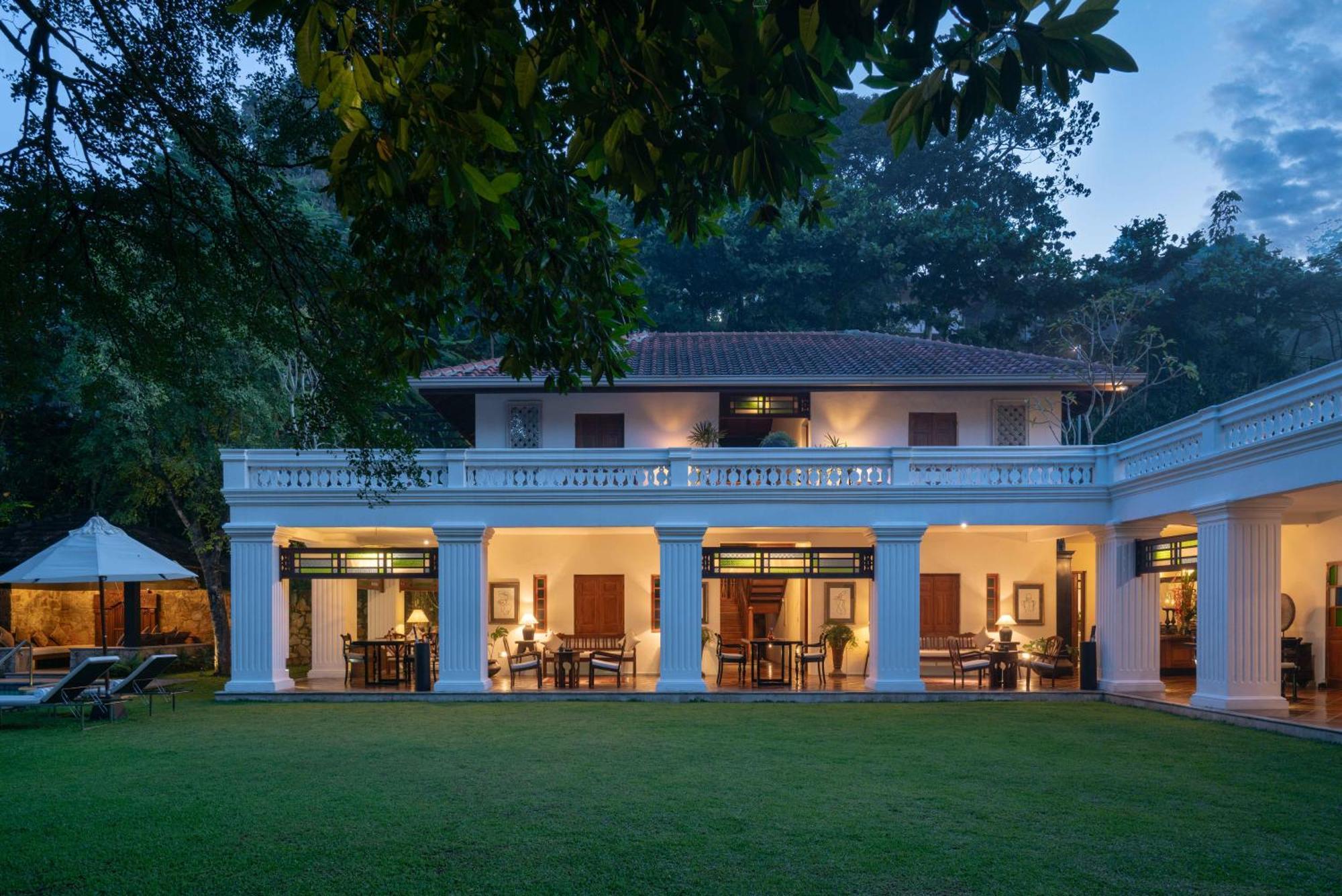 Taru Villas Kandy Bagian luar foto